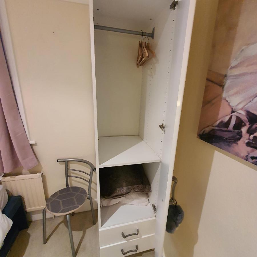 Monalisa Single Room Near Edgware Station Dış mekan fotoğraf
